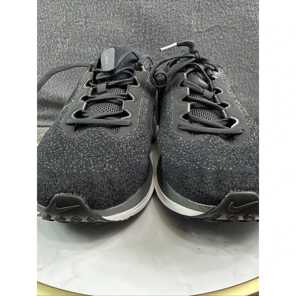 Nike Air Winflo 11 Black White Men Size 11 Road Running Shoes Athletic Sneakers